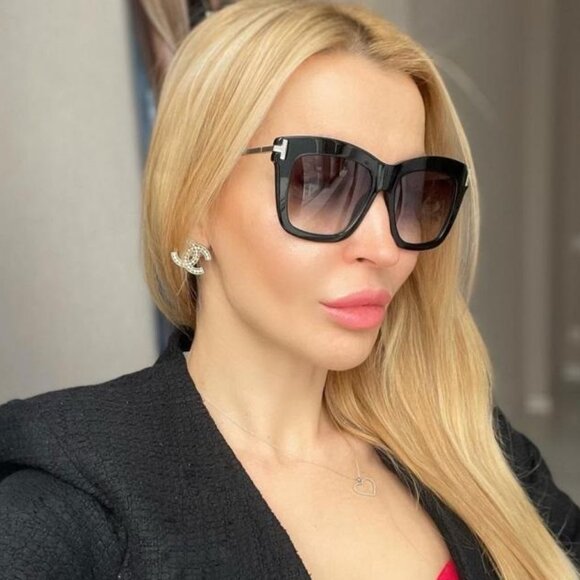 NEW Tom Ford Women Sunglasses Black Smoke Gradient Butterfly DASHA FT0822/S 01B - Picture 11 of 11